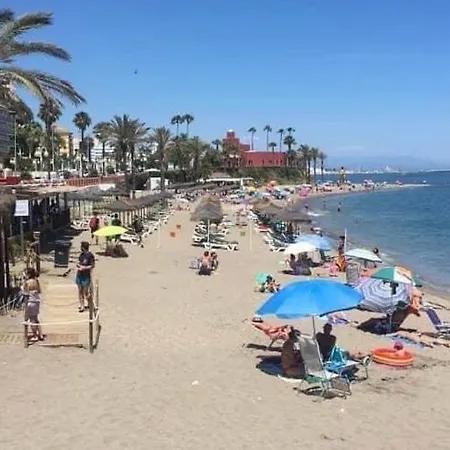 Victoria Luxury Beachfront In Costa Appartement