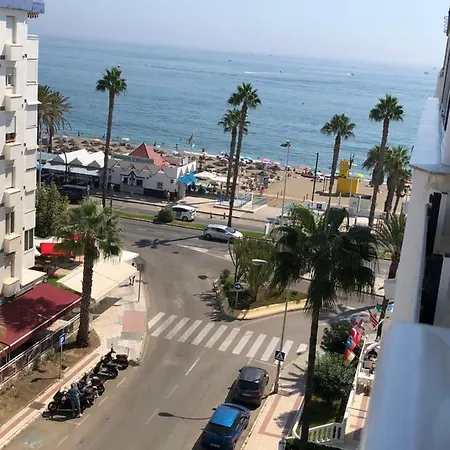 Victoria Luxury Beachfront In Costa Appartement *
