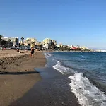 Апартаменты Victoria Luxury Beachfront In Costa Бенальмадена